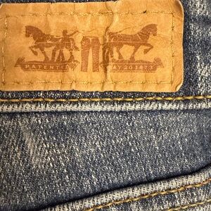 Levi's 518 Superlow Women's Jeans